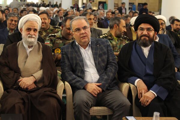 شانزدهمین پاسداشت ادبیات جهاد و مقاومت همراه با انتشار تقریظ رهبری بر کتاب «پاییز آمد»