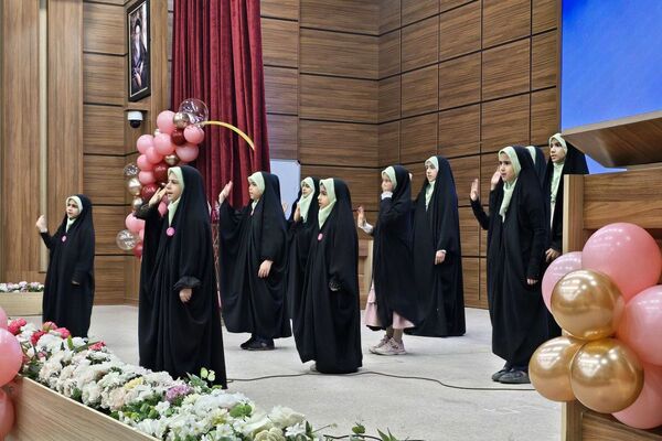اختتامیه بیستمین‌ جشنواره طلایه داران دوره ابتدایی در شهرستان ملارد
