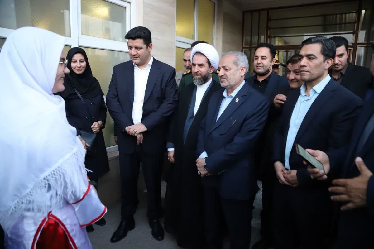 هنرستان‌ها دانش‌آموزان را برای ورود به بازار کار توانمند می‌کنند