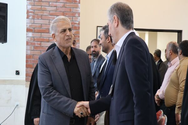 یک خشت هزار امید