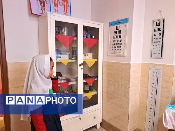 افتتاح اتاق بهداشت در دبستان دخترانه مالک‌ اشتر شهرستان ملارد