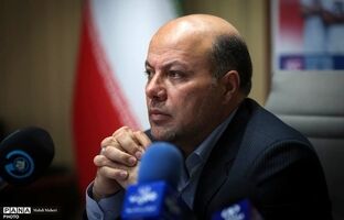 تجلیل از معلمان در سراسر کشور با وجود شرایط خاص/ خانواده شهدای فرهنگی تکریم می‌شوند