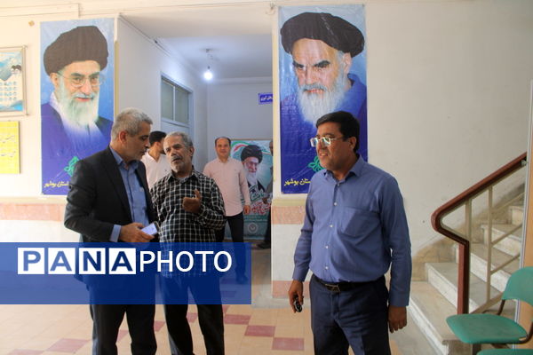بازدید رئیس اداره خدمات آموزش و پرورش استان بوشهر از سازمان دانش‌آموزی استان