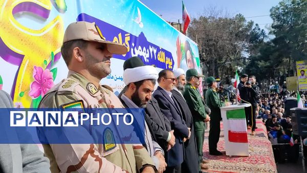 راهپیمایی عظیم 22 بهمن در شهرستان مرزی پارس آباد 