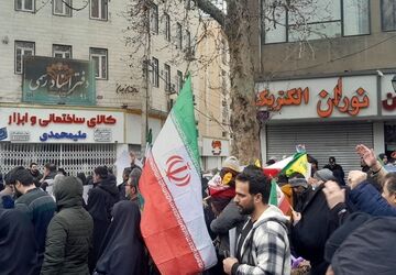 حضور پرشور مردم مقاوم کرج در راهپیمایی روز جهانی قدس