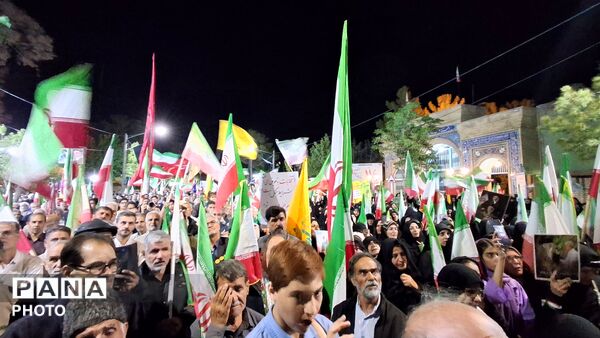 عطر حرم رضوی در کوچه های کاشمر پیچید