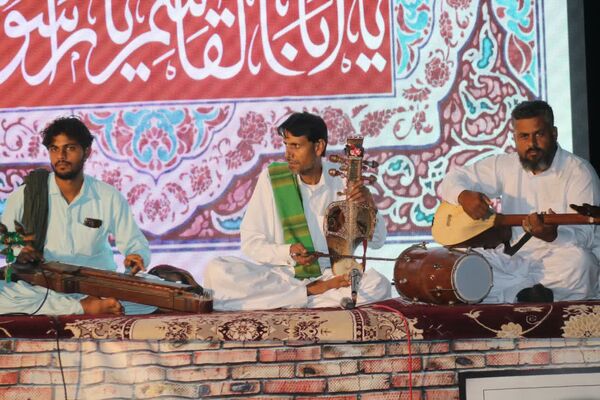 جشن بزرگ میلاد پیامبر اکرم(ص) در شهرستان ریگان  