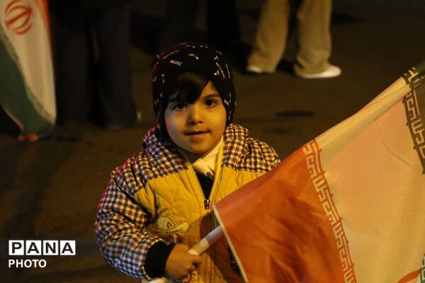 بازدید مسئولان یزد از موکب پارک آزادگان