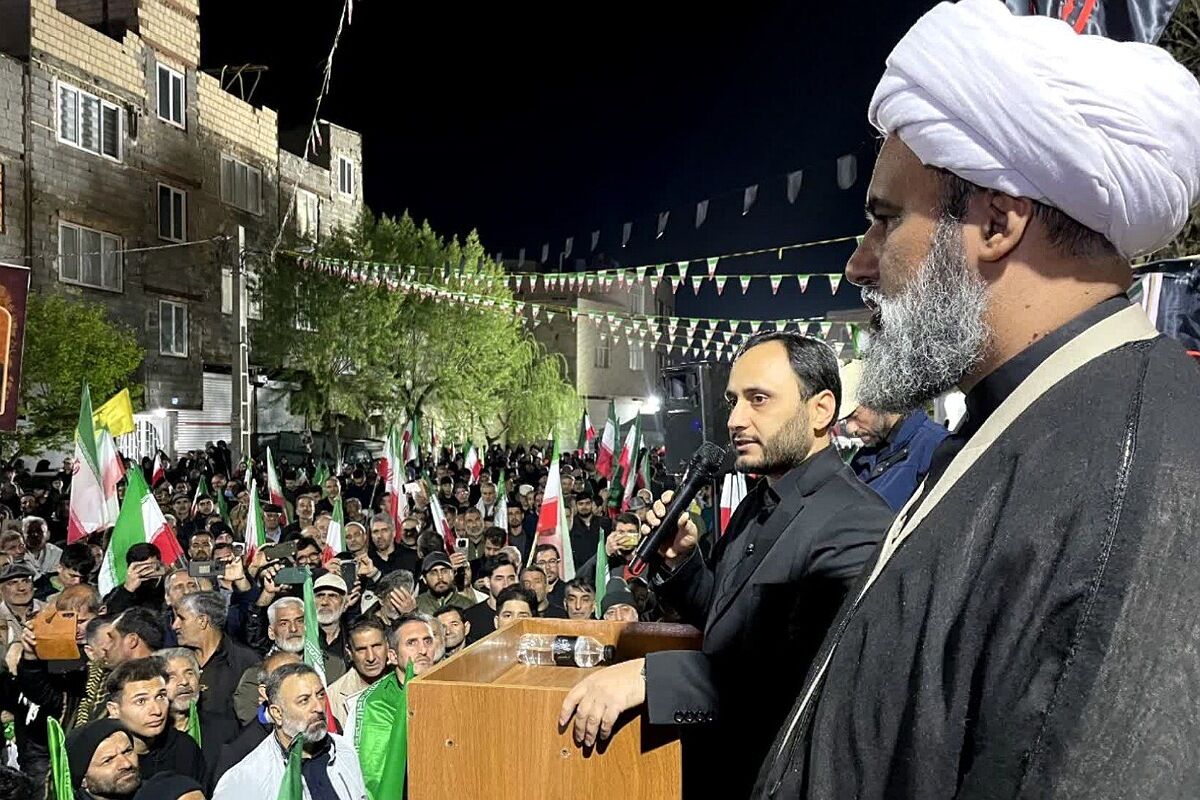 مسیر پیشرفت ایران با خون شهدا بیمه شده است