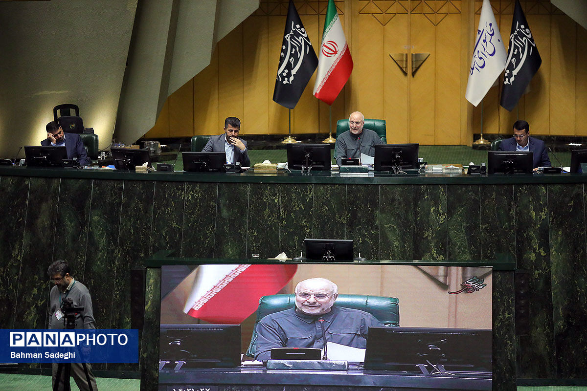 ‌ارائه گزارش تحقیق و تفحص از شهرداری تهران در دستور کار مجلس