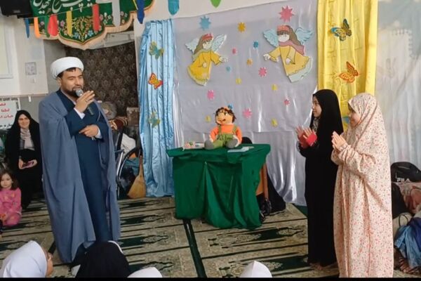  اعتکاف دانش‌آموزی در شهرستان فریمان