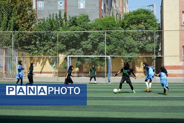 کلید خوردن طرح ملی «میدان پویا» در بهارستان‌دو