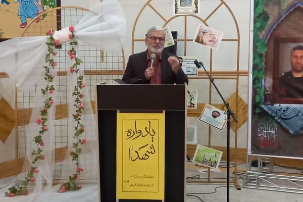 برگزاری یادواره شهدای اقتدار با محوریت خانواده‌های شهید مهری و عیوضی در اسلامشهر
