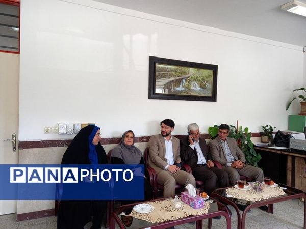 کارگاه توانمند سازی دبیران متوسطه اول و دوم