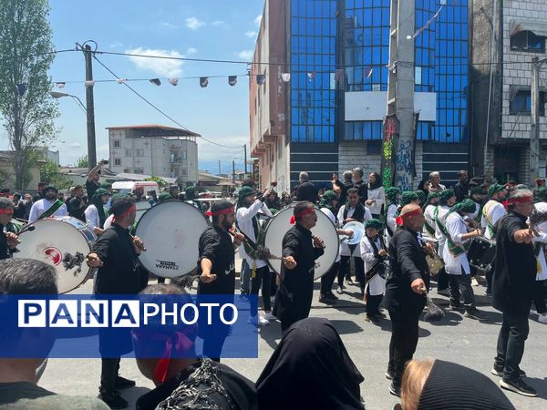 عاشورای حسینی در نور