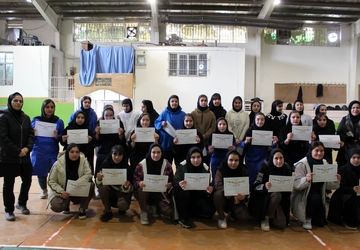 برگزاری مسابقات فوتسال دانش‌آموزان دختر متوسطه دوره دوم استان زنجان