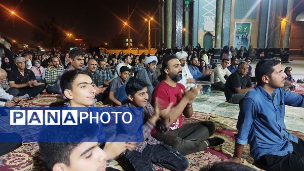 پارسیان در شب ولادت حضرت زینب (س) غرق در شادی و نور 