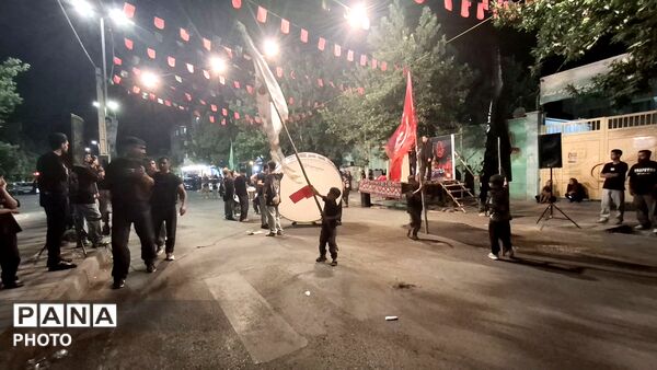 مراسم عزاداری شب عاشورا در هیئت جوانان حضرت ابوالفضل(ع) نظرآباد