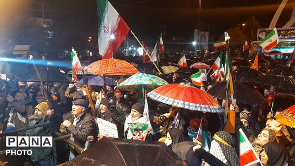 نورآباد، بیعت با رهبری در دل باران 
