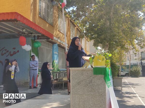  جشن جوانه ها در دبیرستان مطهره 