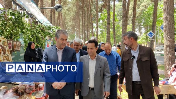 افتتاحیه نمایشگاه جشنواره بزرگ تاک پلو در شهرستان خلیل آباد 