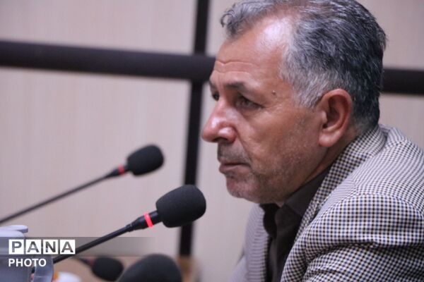 آیین قرعه کشی و همفکری عوامل اجرایی  مسابقات ورزشی دانش آموزان سراسر کشور