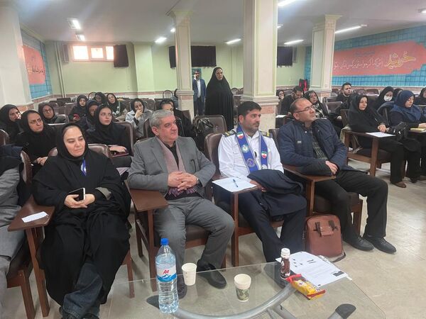 دوره توانمندسازی معاونان و مربیان پیشتاز ناحیه‌یک تبریز