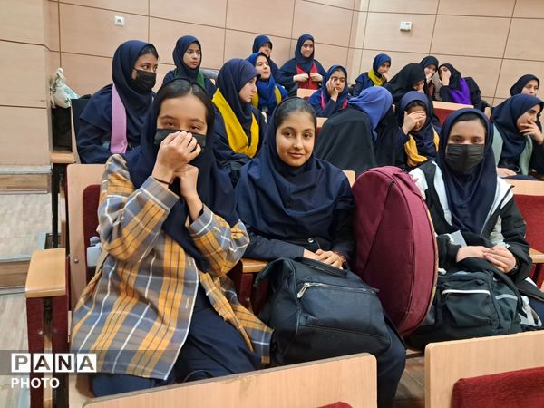 مسابقات فرهنگی هنری در ناحیه 2 مشهد