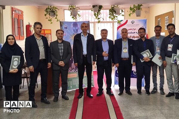 برگزاری مرحله استانی جشنواره خوارزمی در بهارستان‌‌دو