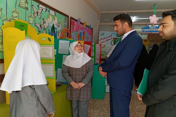 نمایشگاه صنایع دستی و طرح جابربن حیان در مدرسه فردوسی اردبیل