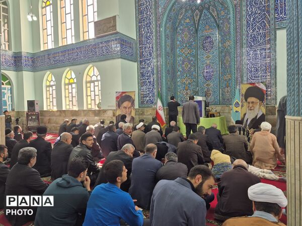 برگزاری اولین نماز جمعه فارسان در ماه رمضان 