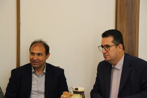  تکریم بازنشستگان در تالار مهستان شهرستان سملقان