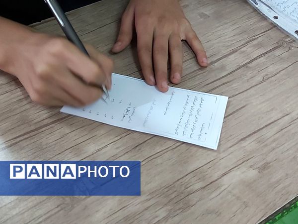 جلوه‌هایی از انتخابات شورای دانش‌آموزی در مدرسه حضرت آسیه(س) قم