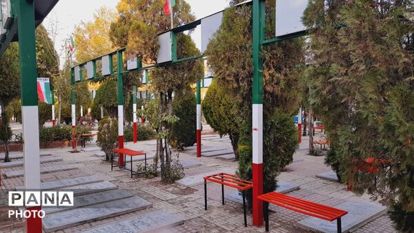 روایت حماسه در گلزار شهدا