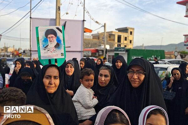 اجتماع بزرگ بانوان زینبی مدافعان ولایت به مناسبت شهادت رهبری شهید امام خامنه‌ای و شهیدان جنگ رمضان در باشت