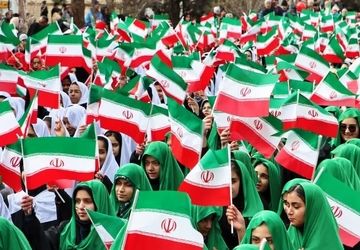 دانش‌آموزان‌ نقش مهمی در تثبیت و استمرار انقلاب اسلامی ایفا کردند