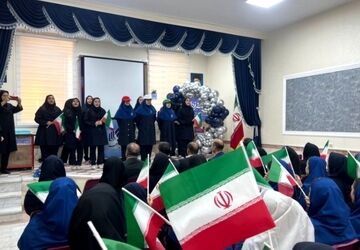دوربین پانا در جشن جوانه‌های مدرسه الزهرا ناحیه یک تبریز 