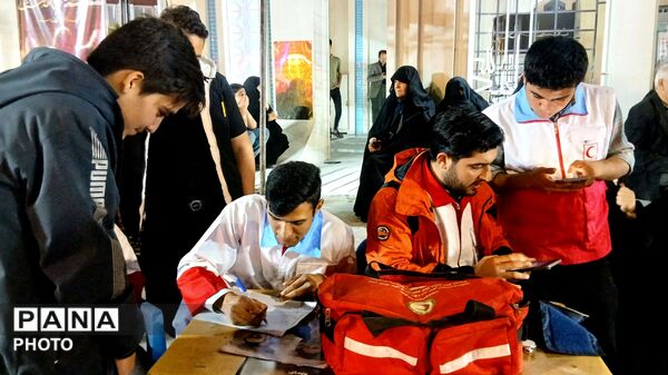 پویش جبهه مردمی با شور دانش‌آموزی در تجمعات شبانه بناب