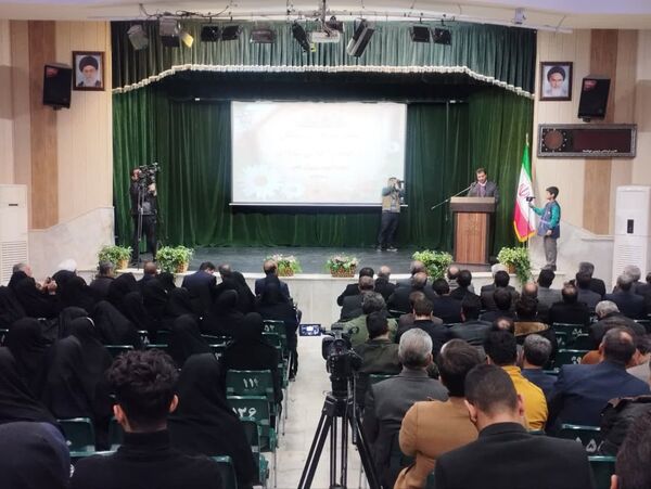 کاشان، مقصد اولین سفر شهرستانی مدیرکل آموزش و پرورش استان اصفهان