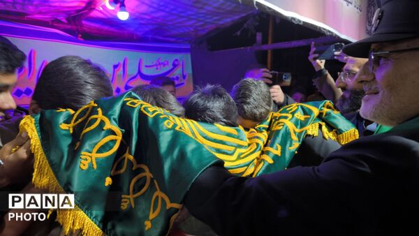 خادمین حرم رضوی میهمانان شهرستان بام و صفی آباد
