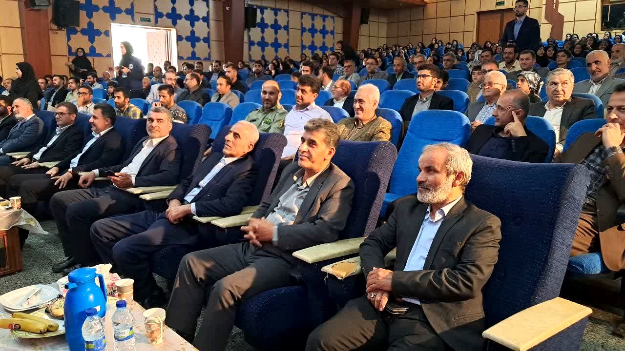 آیین بزرگداشت مقام معلم در فریدونکنار 