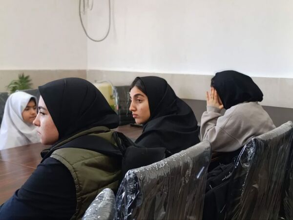 هم‌صدایی نسل آینده با حافظان امنیت
