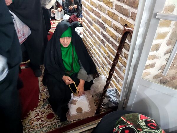 نمازجمعه عبادی و سیاسی هفته دوم بهمن ماه