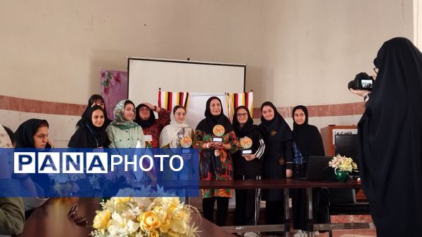 برگزاری اردوی فرهنگی، هنری و استانی دختران البرز در اردوگاه فاطمه الزهرا ماهدشت 