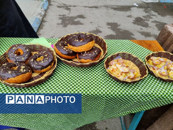 بازارچه کسب و کار در دبیرستان میرزا جعفر سروقد