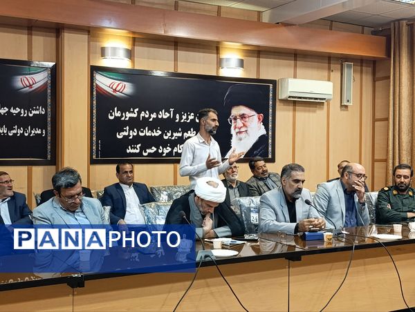 بررسی وضعیت اوقات فراغت و امکانات ورزشی در جلسه شورای فرهنگ عمومی بخش خزل با حضور نماینده نثاری