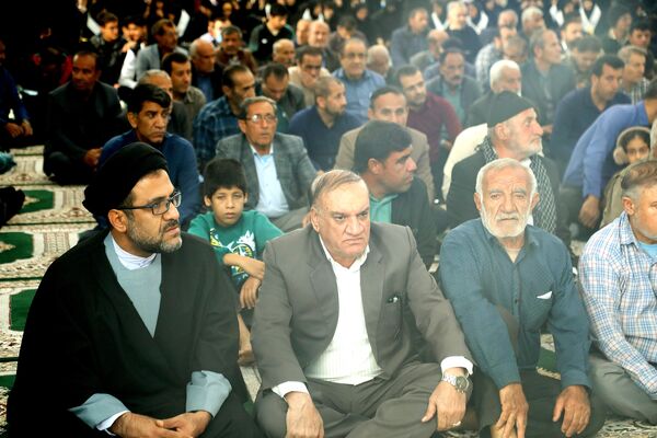 اجتماع همایش «شکوه اقتدار» بسیجیان در لنده
