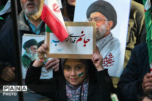 تجمعات شبانه در اسلامشهر با حضور گسترده‌ شهروندان 