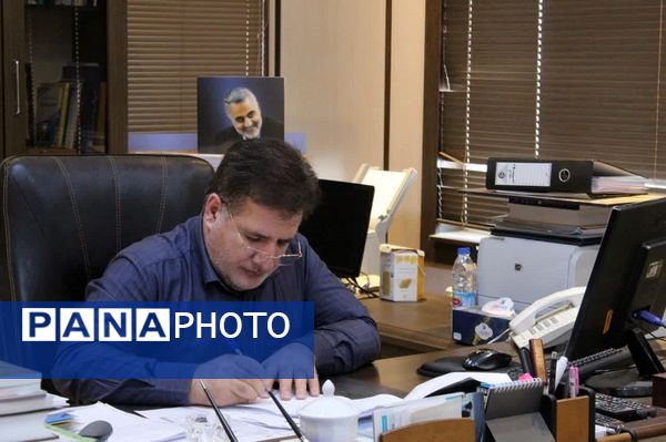 دیدار چهره‌به‌چهره فرماندار اشتهارد با مردم