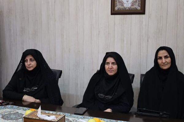افتتاح زمین چمن دبیرستان دوره اول استعدادهای درخشان شهیدان مزیدی 